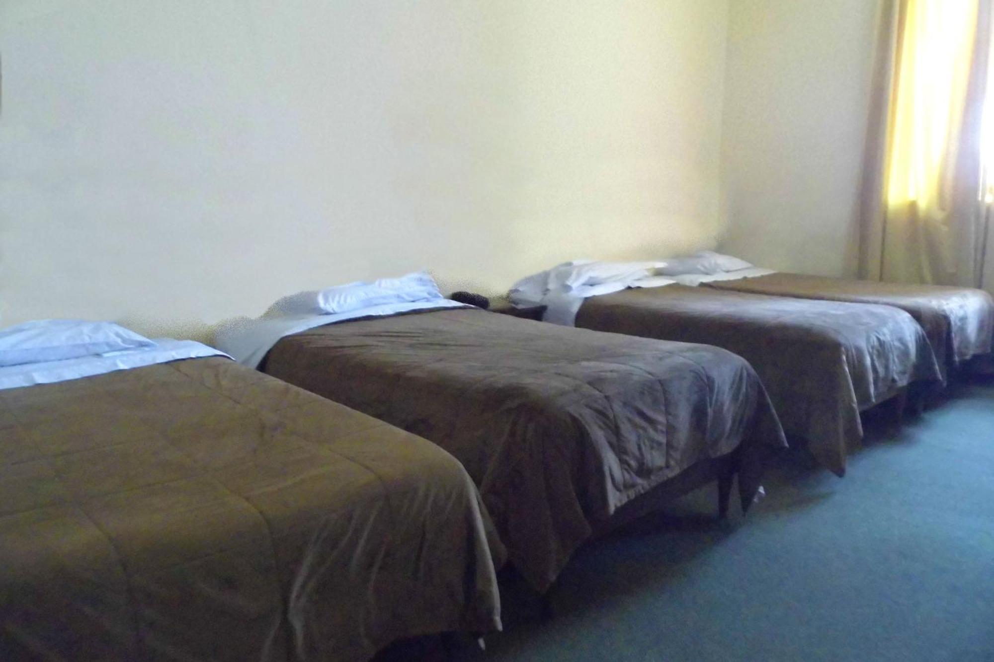 トルヒーリョ Don Alejandro Bed & Breakfast エクステリア 写真